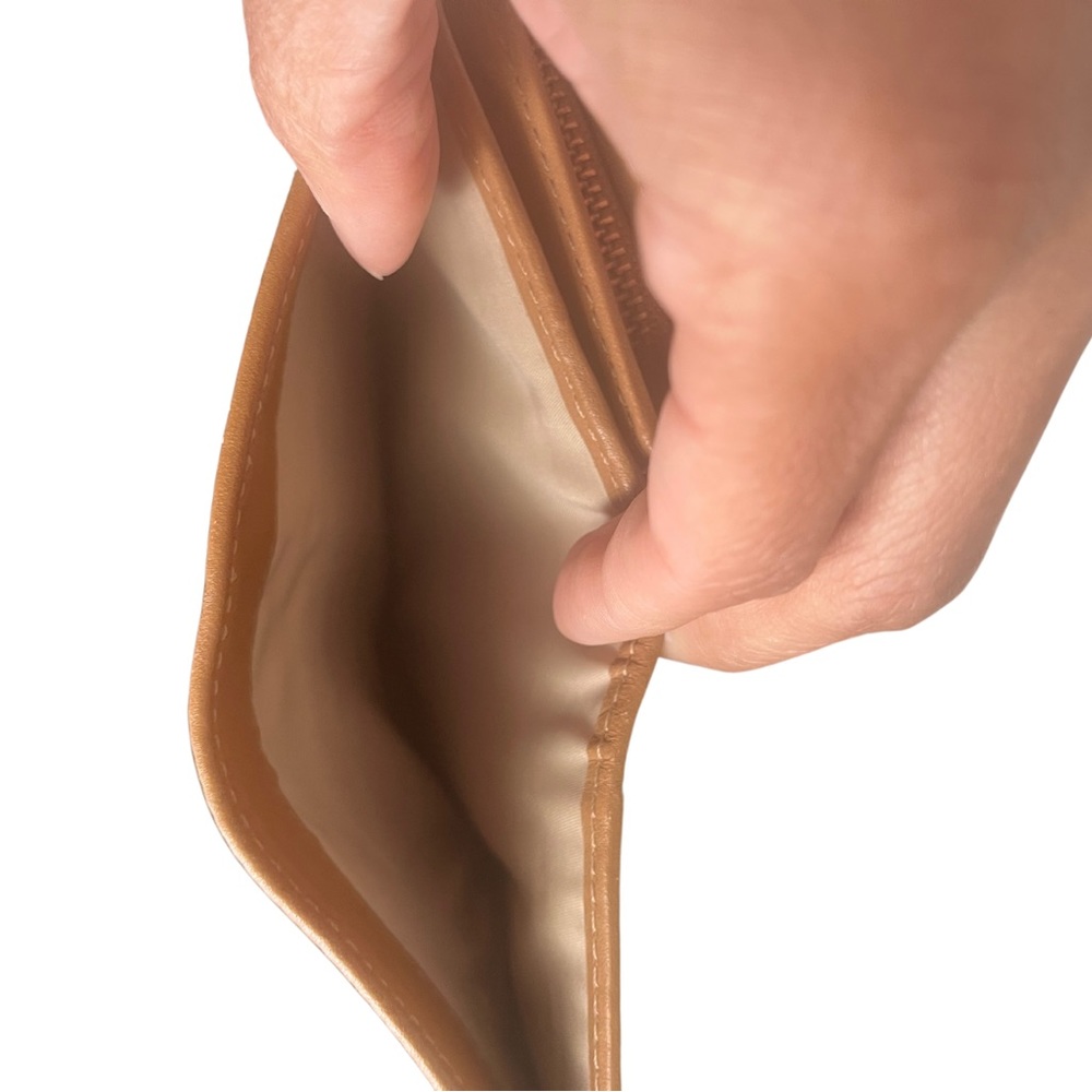Coach Wallet - Picture 9 of 10